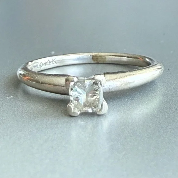 Natural Diamond 1/4 Carat 14k White Gold Classic Princess Cut Contempora… - Picture 6 of 10